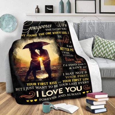 To My Gorgeous Wife blanket
