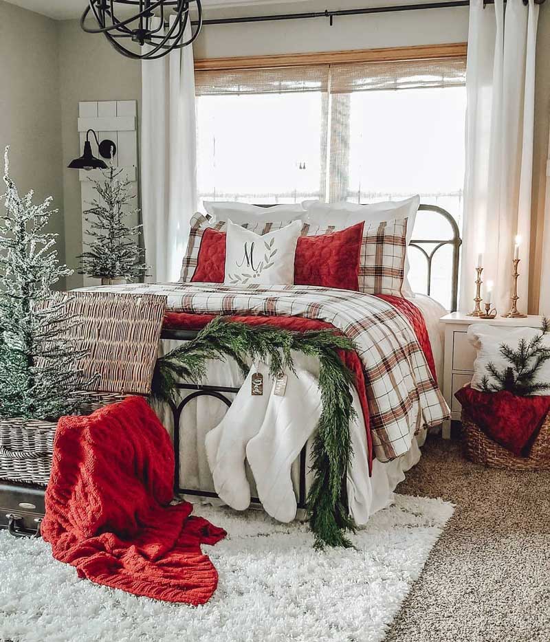 Christmas Bedroom Decor