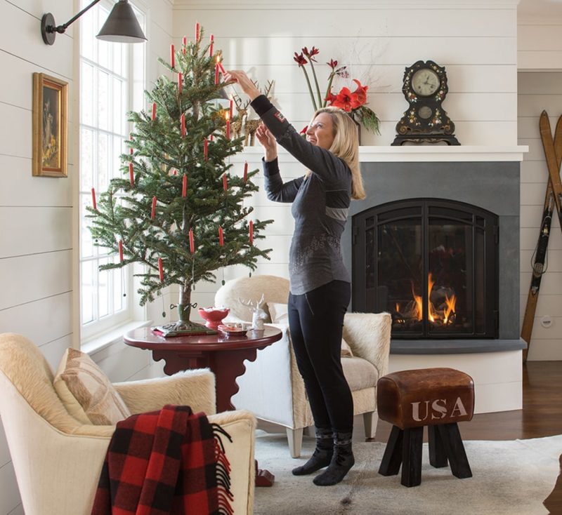 How To Easily Transition Your Fall Decor To Vintage Christmas Decor