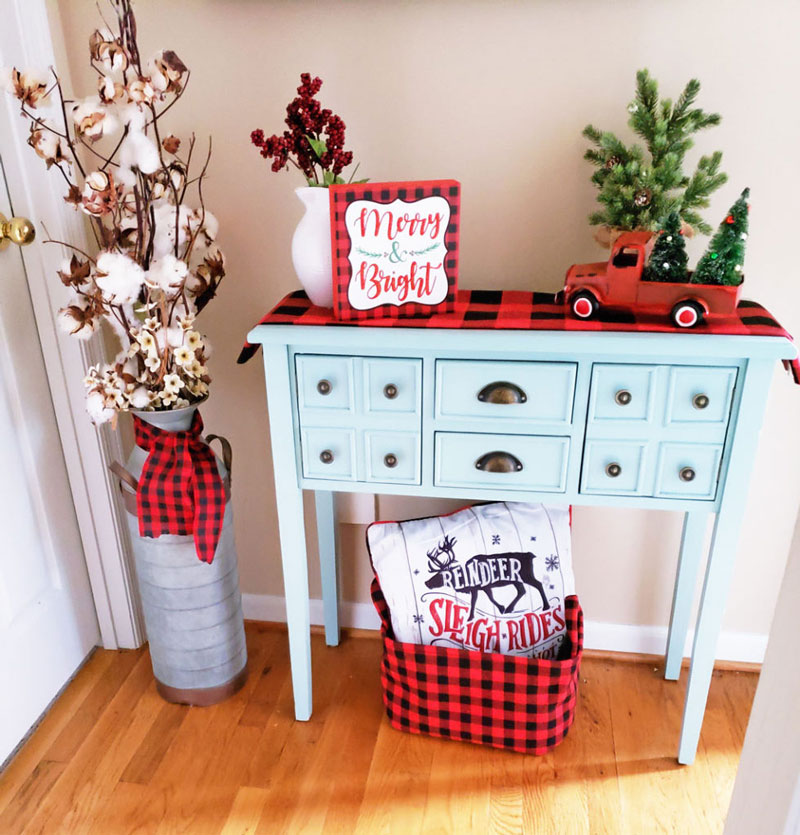 Red Truck Christmas Decor