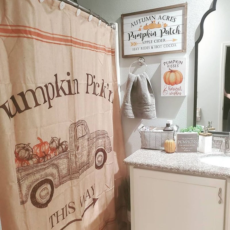 thanksgiving bathroom decor
