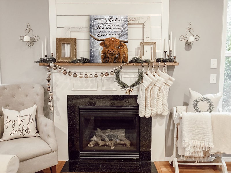 Winter living room decor